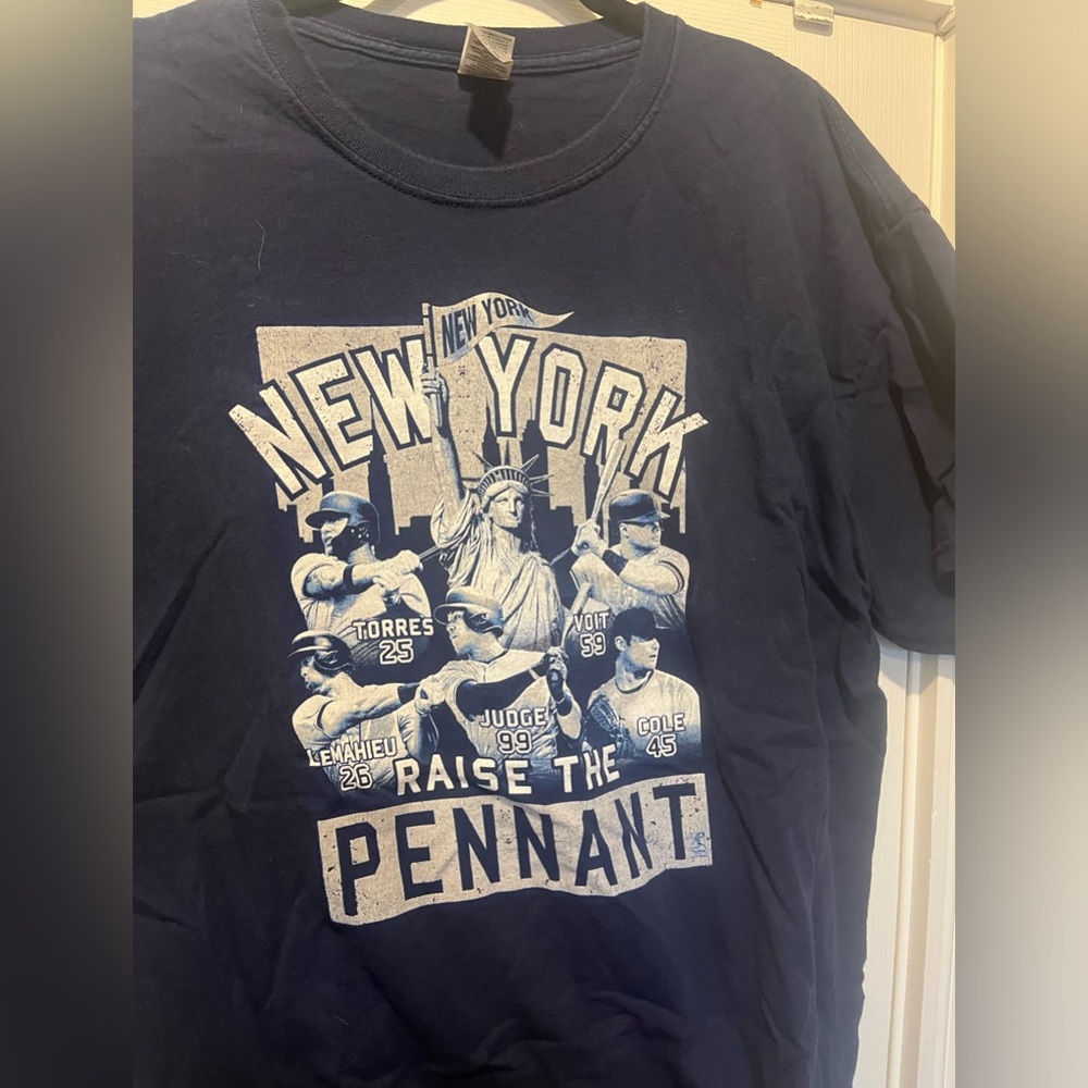 New York Yankees t shirt